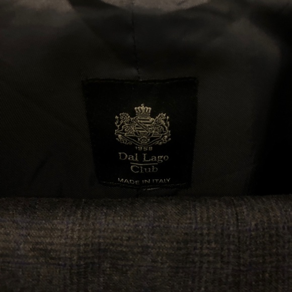 Nice new suit - Picture 2 of 5